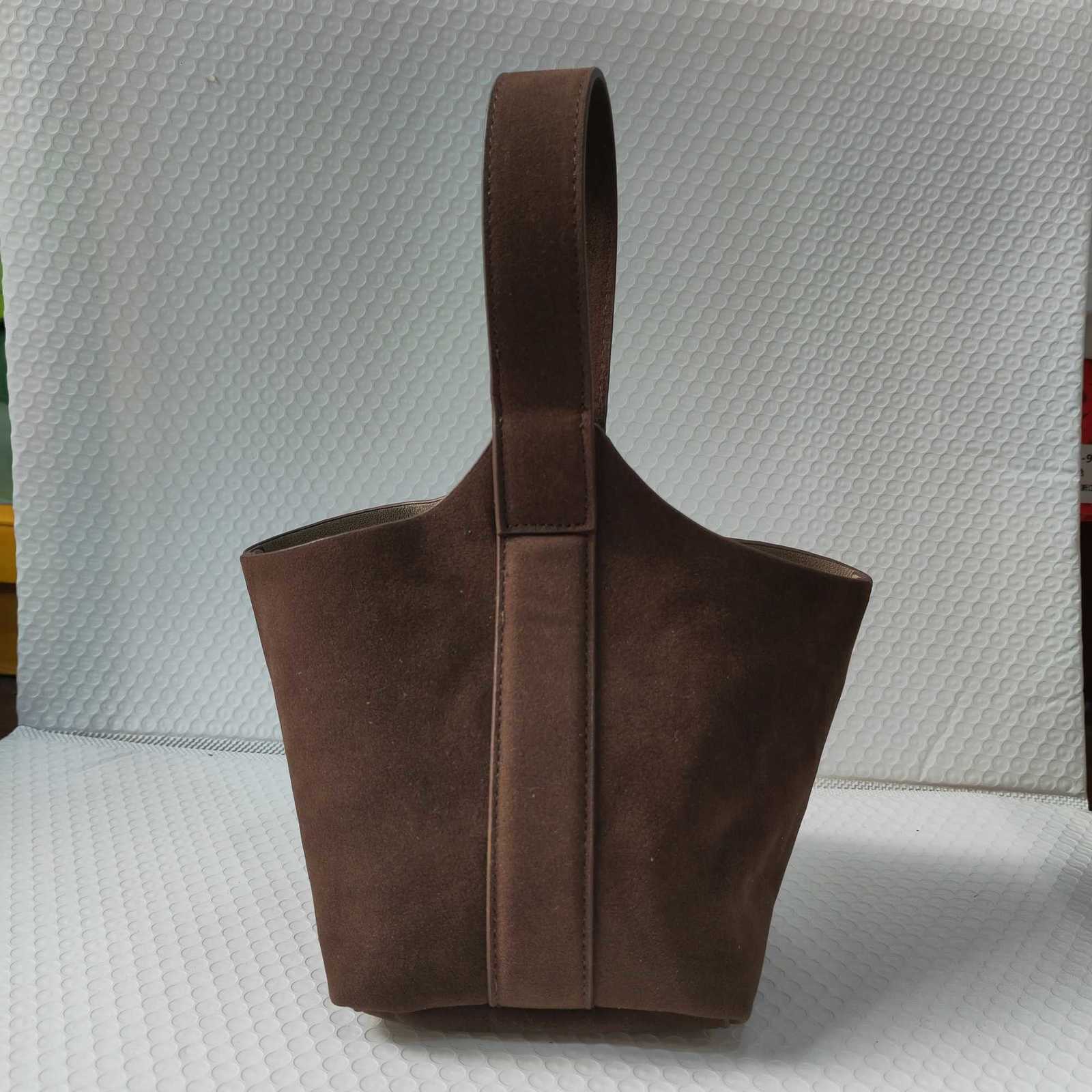 Cross Body Suede Sewing Thread Women's Shoulder Bags Casual Versatile 2025 New Solid Colors High Capacity Casual Tote H261016