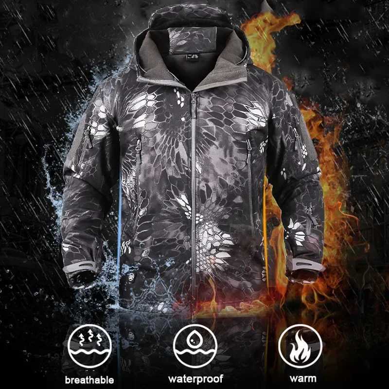 2024 Skin Soft Shell Jackets Men Tactical Windproof Waterproof Jacket Men Combat Jackets Mens Hooded Bomber Coats S261017N20M