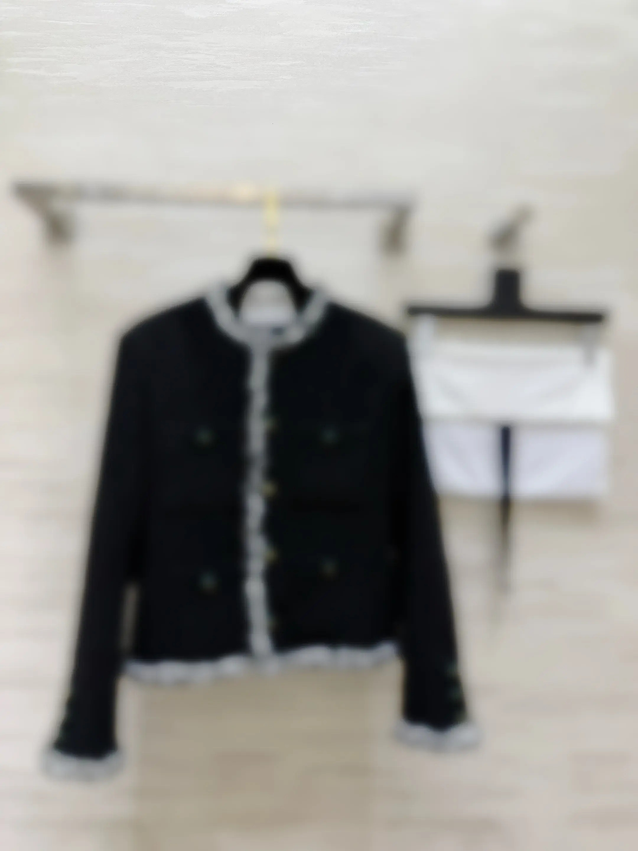 Men Short Jacket Men Short Jacket 26Ss Paris Italy 3D Hoodies Women's JACKETS Casual outerwear Street Fashion Pockets Warm Women Couple Outwear
