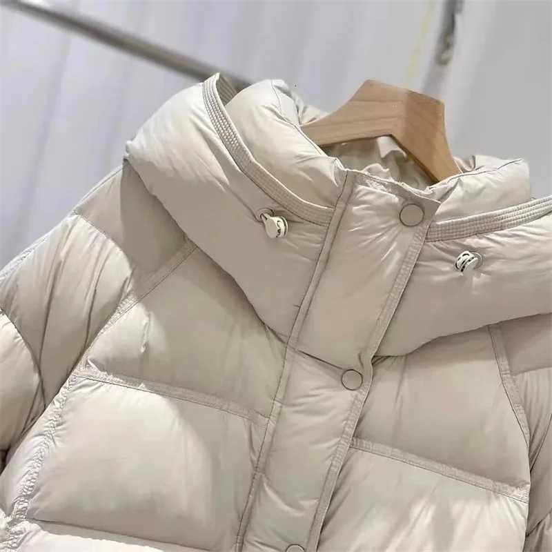 Women's Down Parkas Down Coat Women Parkas Winter 2025 New Short Hooded Cotton-Padded Jacket Ladies Fashion Outwear Advanced Korean Thick Overw