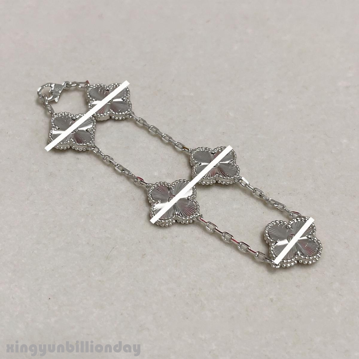 Designer Jewelry vca bracelet Flower Laser-Engraved Four-Leaf Clover Five-Flower Bracelet Women Thick Plating Festival vanly cliff bracelet