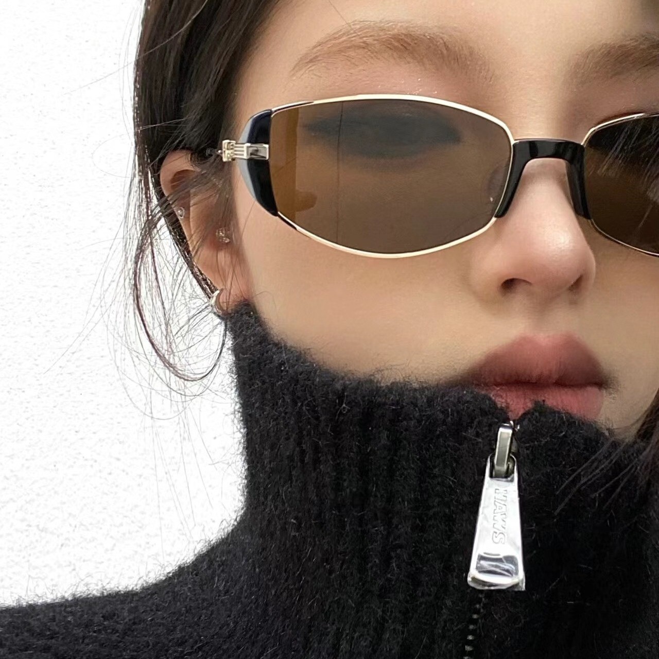 New Modern Retro High-End Tea Color Narrow Frame Small Brown For Women With Square And Round Faces, Slimming Cat Eye Sunglasses Laotie
