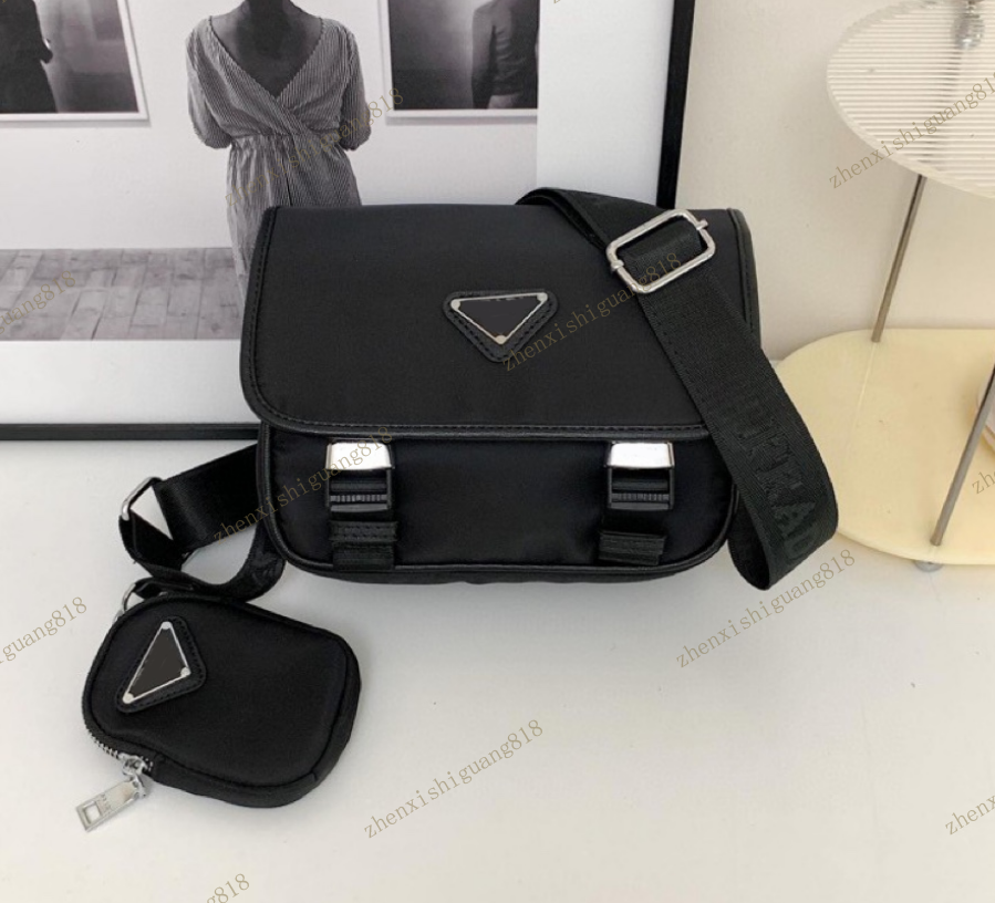 2026 Designer bag shoulderbag high-quality luxurycasual handbag Men's andWomen's Matching PostmanBag - Nylon Three-in-OneSingle Shoulder C
