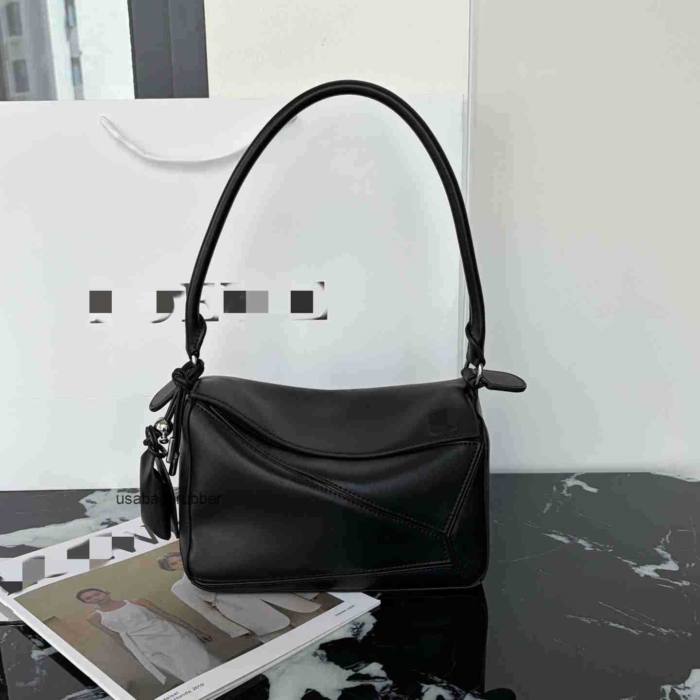 Minimalist Designer Style Women's classic leather patchwork geometric bag handbag shoulder bag crossbody bag versatile small square bag for com
