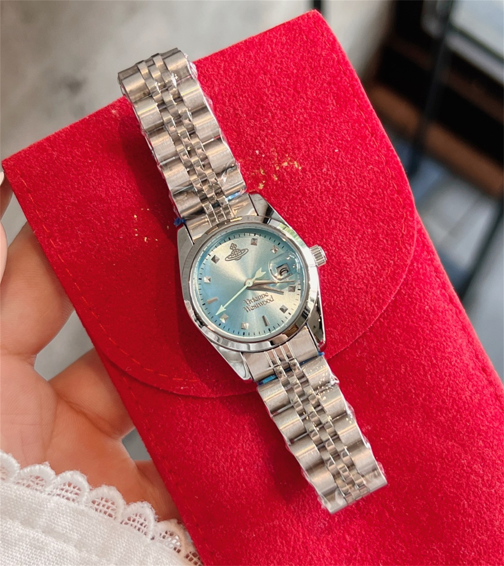 Top Mens women VIVIENNEity Diamond inlaid watch designer luxury quartz movement watches high qualit rose gold steel women Wristwatches #2555