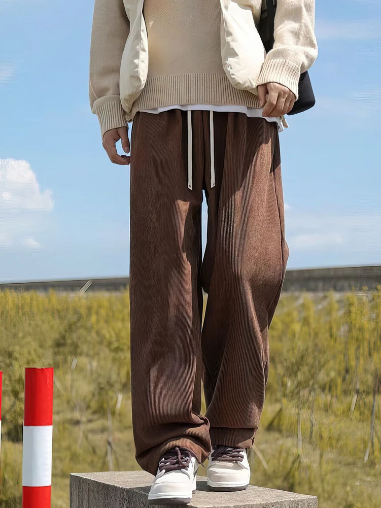 Corduroy Straight Casual Pants Men Sport Hiking Wide Leg Sweatpants Male Outdoor White Vintage Long Trousers 261017