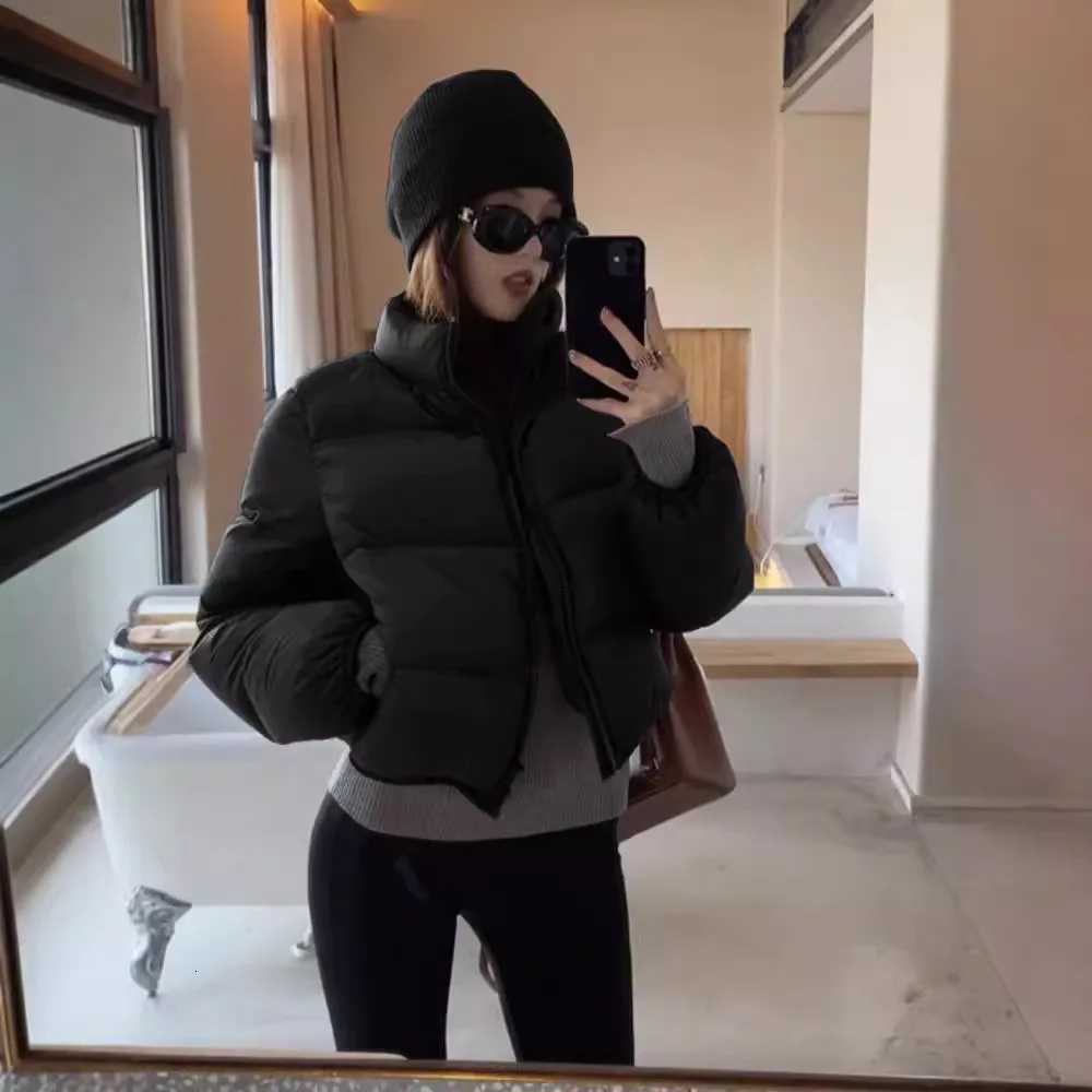 Women's Down Parkas Black Short Down Jacket Women's Winter Solid Color 2025 New Small and Lightweight Stand Up Collar Thickened Kendou Win