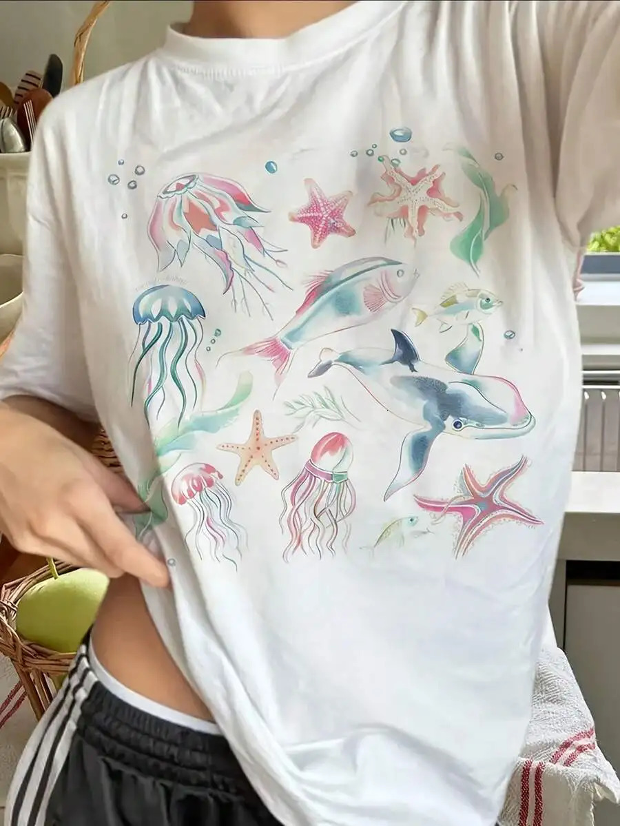 2026 Fashion Women Crew Neck Printed T-Shirt Y2K Fall Back To School Coastal Ocean Theme Print Vintage Beach Vacation Stylish Casual Tops Basic Top
