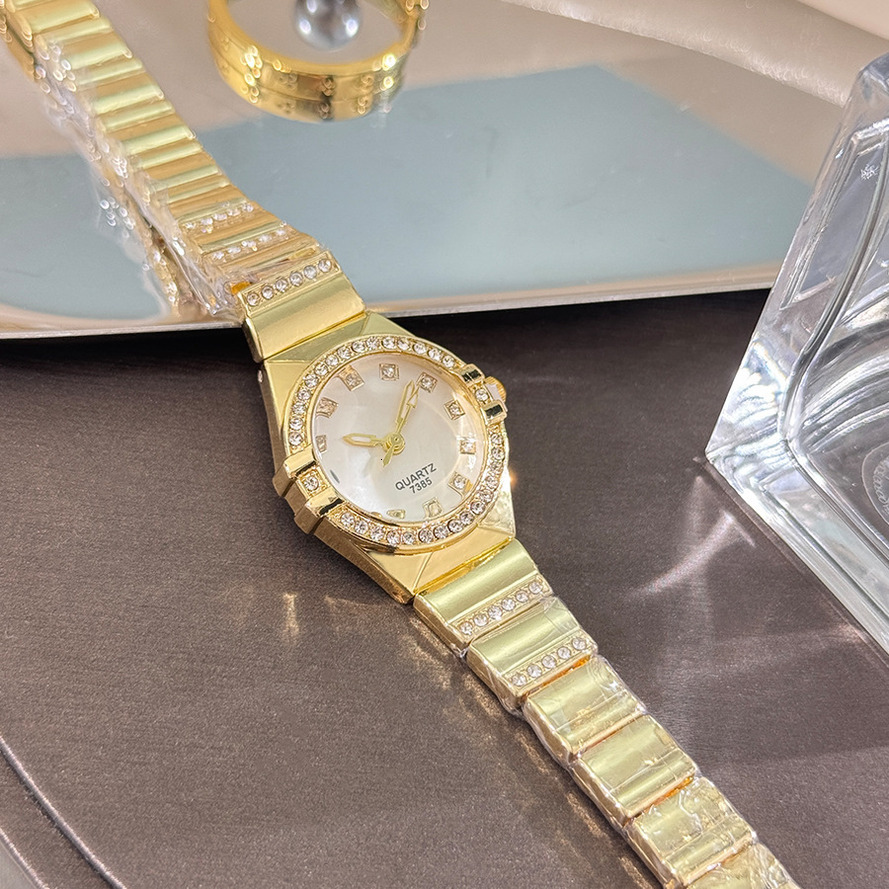 rtz Classic Versatile Designer-Style Exquisite Compact Bracelet Women's With Diamonds, Light Luxury Cross-Border Fashion L ljh654