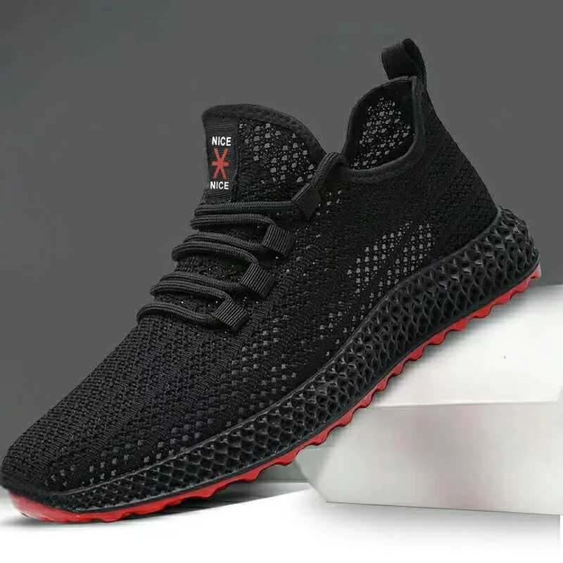 Casual Shoes Male's sneakers casual lightweight mesh sports shoes summer men's outdoor soft sole Anti slip Breathable comfort running shoe