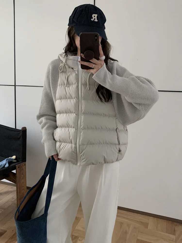 Women's Down Parkas Lightweight Knitted Sweater Sleeve Patchwork down Cotton Jacket Women's Short Style 2025 Winter New Arrival Small Size
