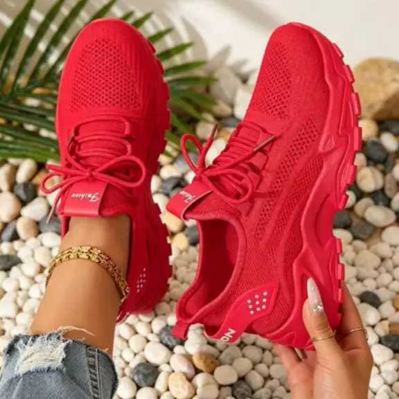 Casual Shoes 2026 Trend Women Dad Sneakers Breathable Mesh Upper Soft Cushion Platform Sole Lightweight Versatile Daily Walking Sports Shoes H261016