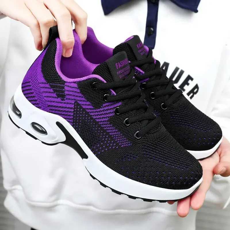 Casual Shoes Dopamine sneakers Women's summer non-slip soft soled mesh breathable casual shoes Running light travel shoes dancing H261016