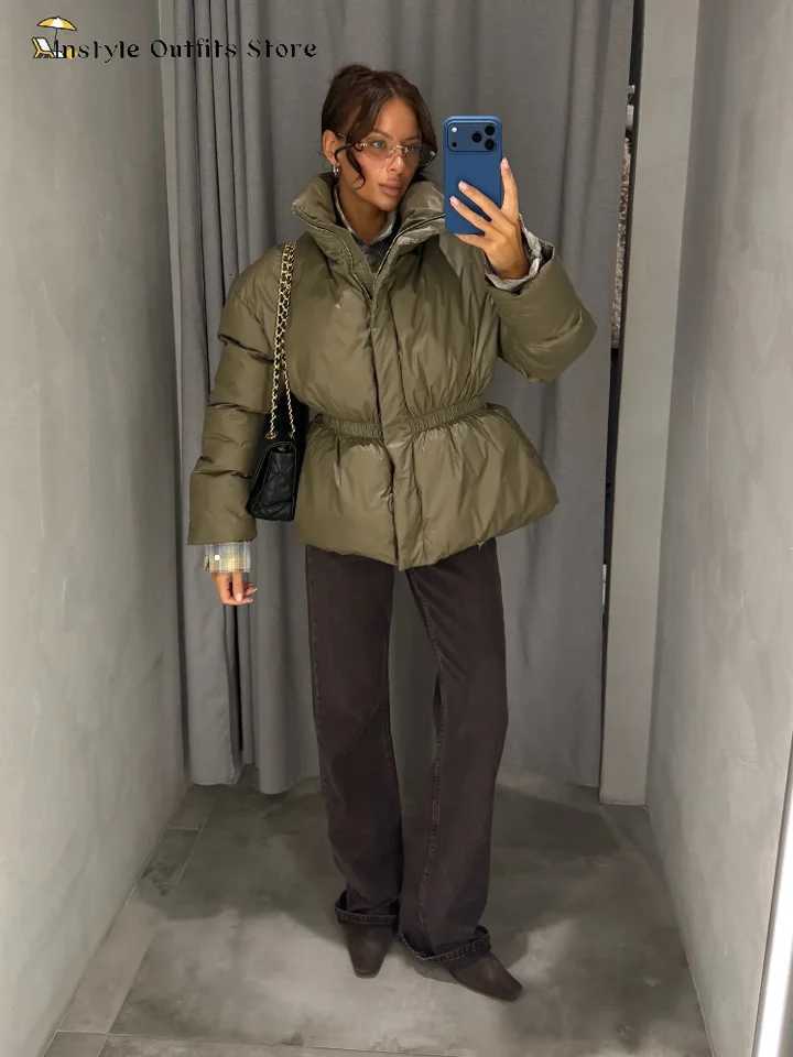 Women's Down Parkas Fashion Glossy Padded Jackets Women's Drawstring Zipper Stand Collar Thicken Coats 2026 New Ladies Winter Solid Color