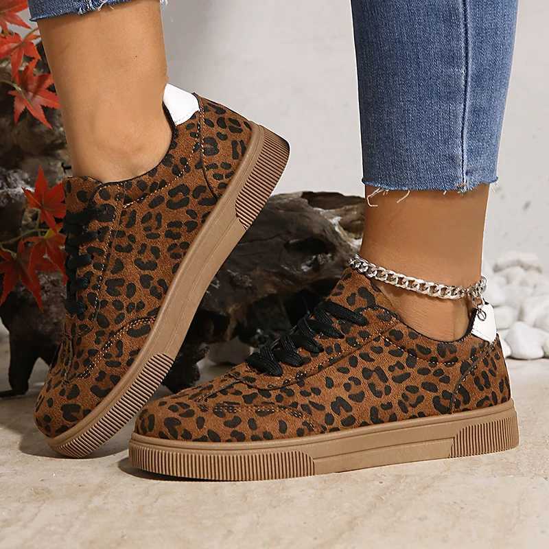 Casual Shoes Women's Fashion Leopard Print Platform Sneakers 2026 Spring Lace Up Thick Sole Sport Shoes Woman Plus Size Non Slip Casual Shoes H