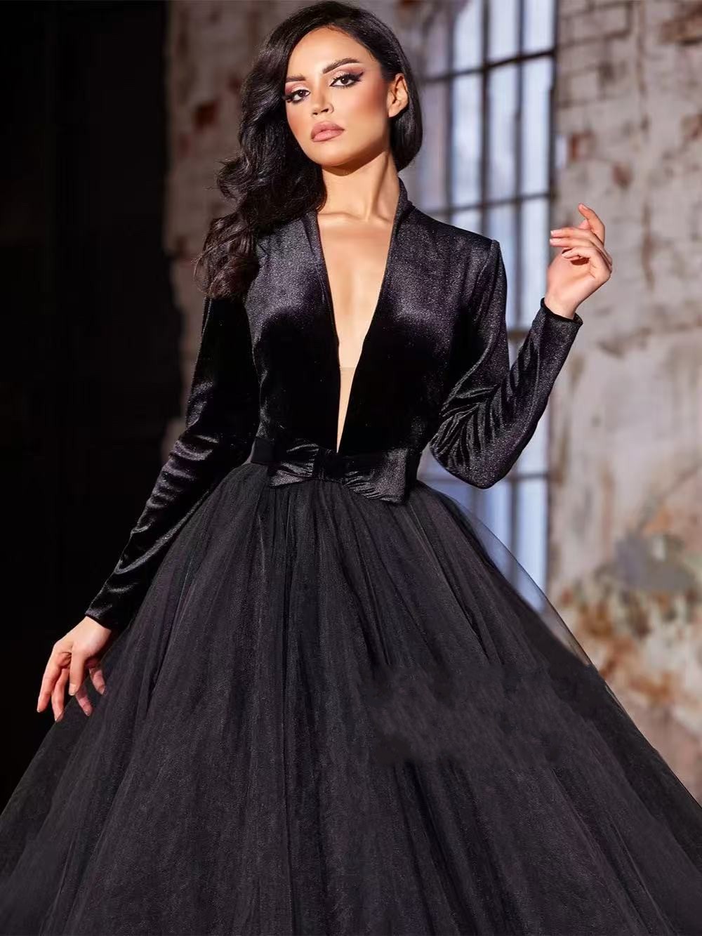 Elegant Black Prom Pageant Dress 2027 Deep V-neck Long Sleeves Bow Sash Satin Tulle Evening Party Gowns Christmas Gala Bespoke Vestidos De Feast