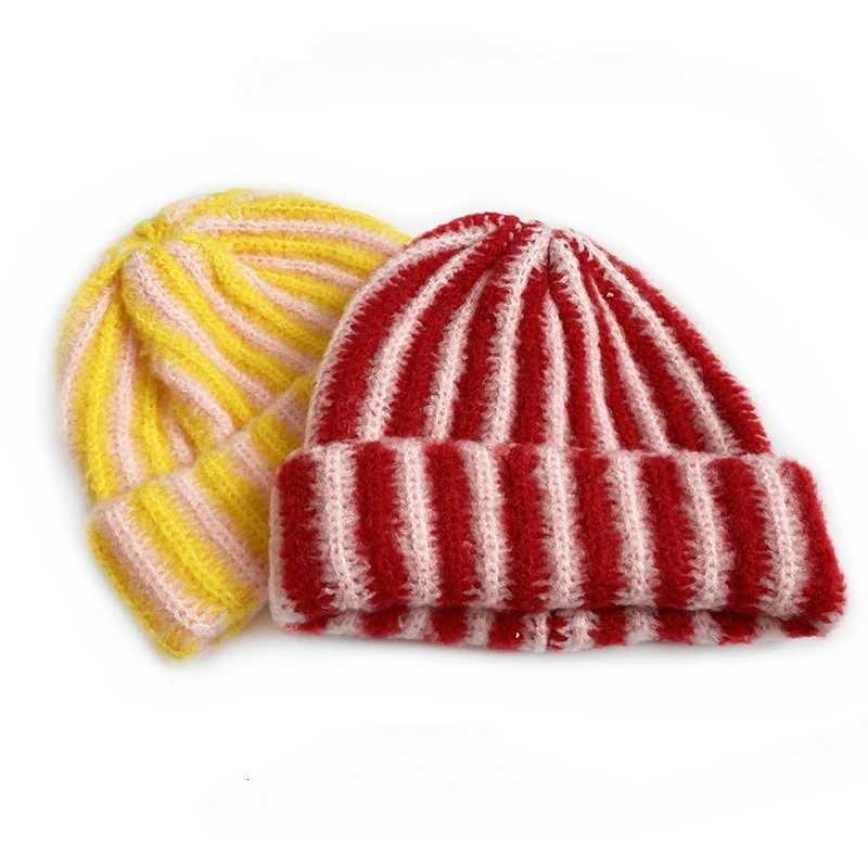 Beanie/Skull Caps Unisex Korean Style Feather Yarn Striped Beanie 2025 Autumn Winter New Knitted FaceSlimming Wool Cold Hat for Men WomenT261017