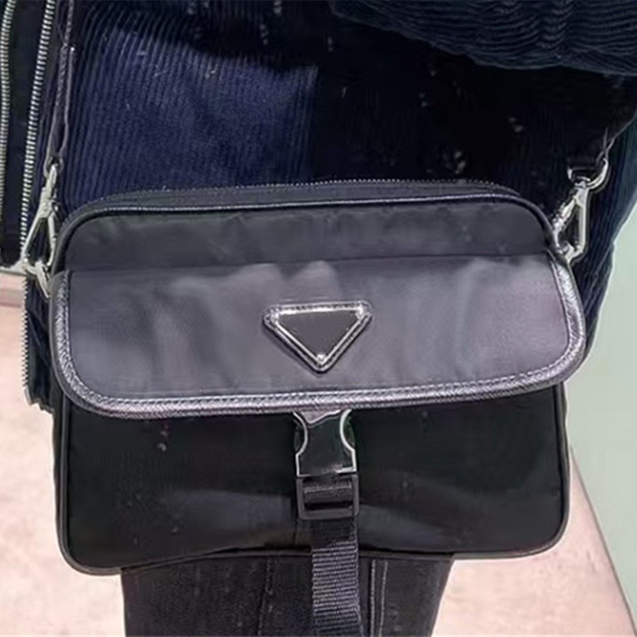 luxury designer bag 2026 Women's Shoulder Style Purse 929 Fall New Underarm Bag for Women Large Spacious Cross body bag Retro Unique Style Comm