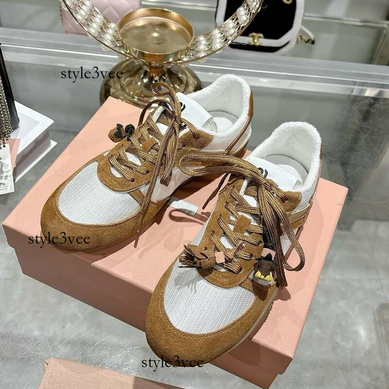 mius shoes Womens Gymnasium Mesh Suede Sneakers Womens New Outdoor Training Shoes Designer Cowhide Lace Up Casual Shoes Rubber Outsole Size 35 41 mi