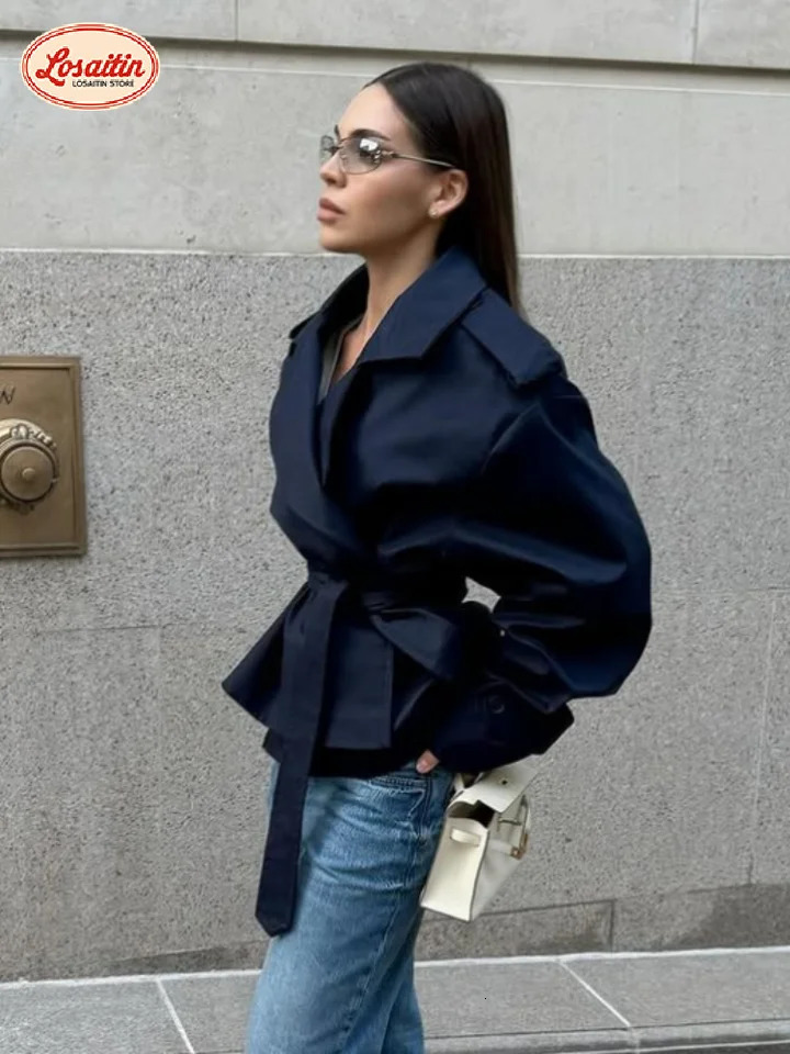 Khaki Belt Lace Up Short Trench Coat Women Elegant Full Sleeve V Neck Loose Fashion Jacket Autumn Daily High Street Outerwear 261015