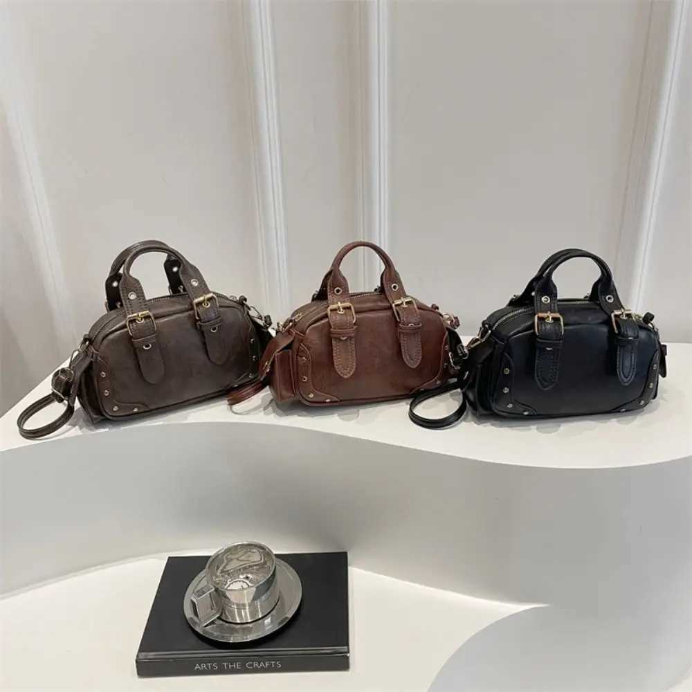 Designer Trend Y2K Shoder Bag Totes Spicy Girl Fi Vintage Underarm Bag Pu Leather Handbag Locotive Pack Streetwear J261016