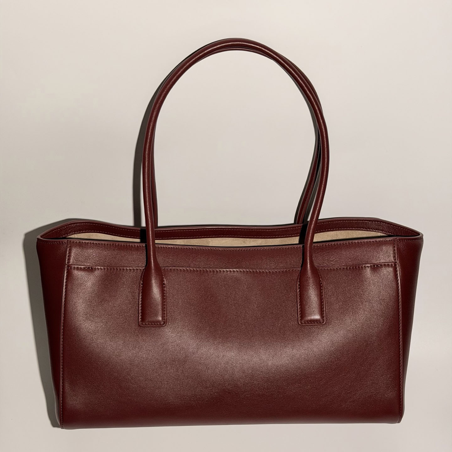 Designer Bag 26S Series Cerf Tote Bag, Burgundy Solid Copper Lock Top Handle Leather Purse For Daily Outfit, Work, Party & Shopping