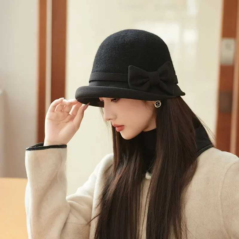 Beanie/Skull Caps Autumn and Winter New Hat Women's French Retro Small Fragrance Style Heiress Top Hat Hepburn Style Woolen Fisherman Hat Q2610