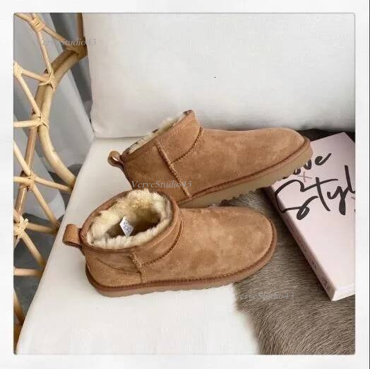 Designer Women Ultra Mini Slippers Boots uggswomens Slides Platform Shoes Snow Boot Classic Leather Chestnut Winter Fluffy Boot Fur 1e4