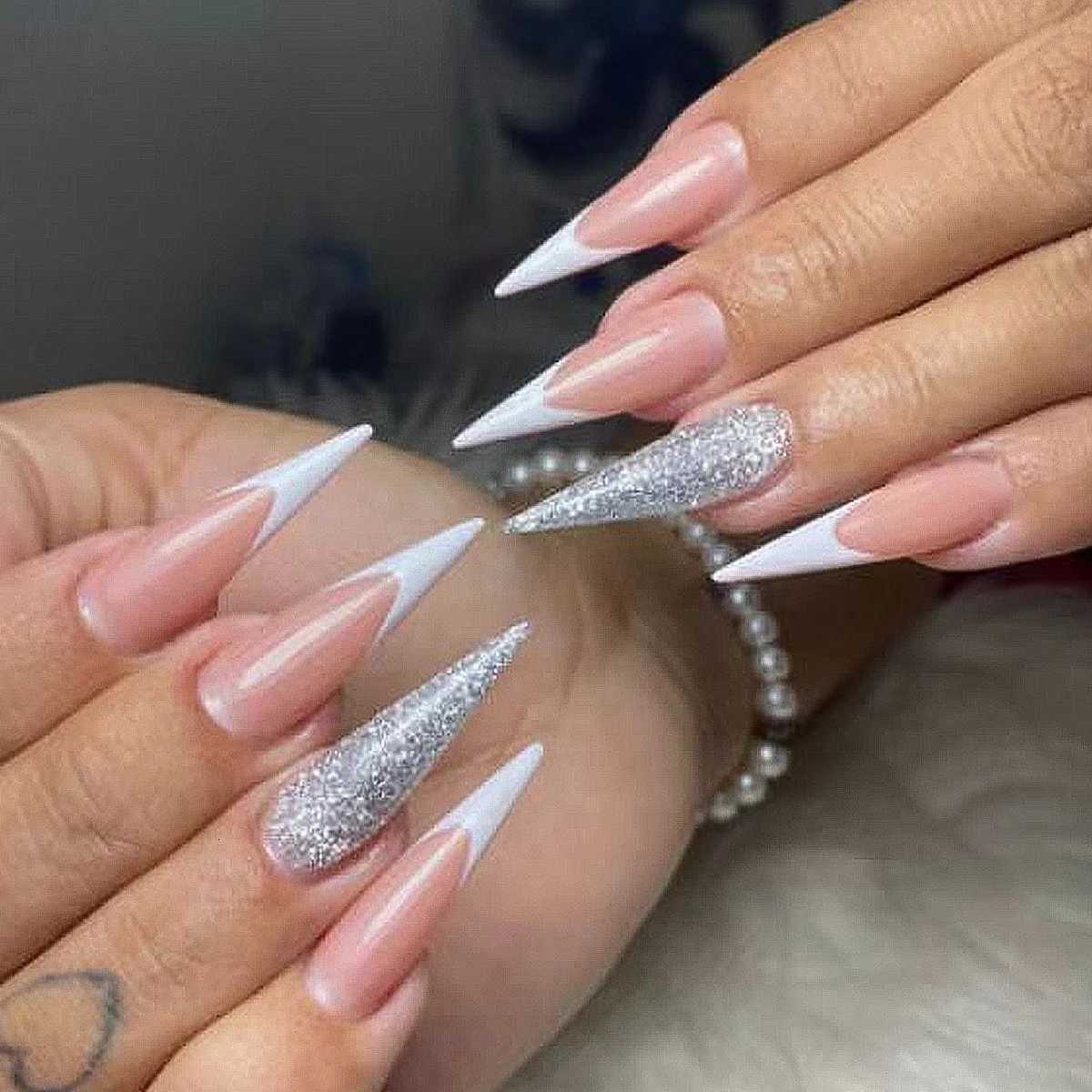 False Nails Women Summer Nails Long Stiletto Pink White Color Blocking French Silver Glitter Powder Full Coverage Wearable Fake Nail Set Q261017
