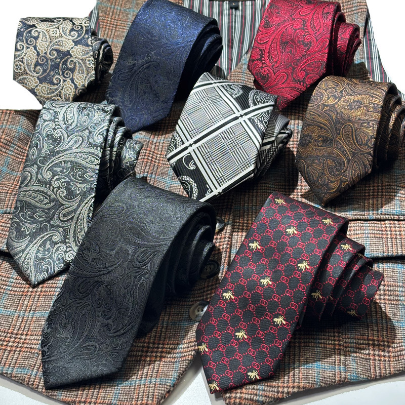 Business tie, hand-tied, men's, high-density polyester, stylish, in shades of Maillard, retro coffee, cashew, black, gray, and red