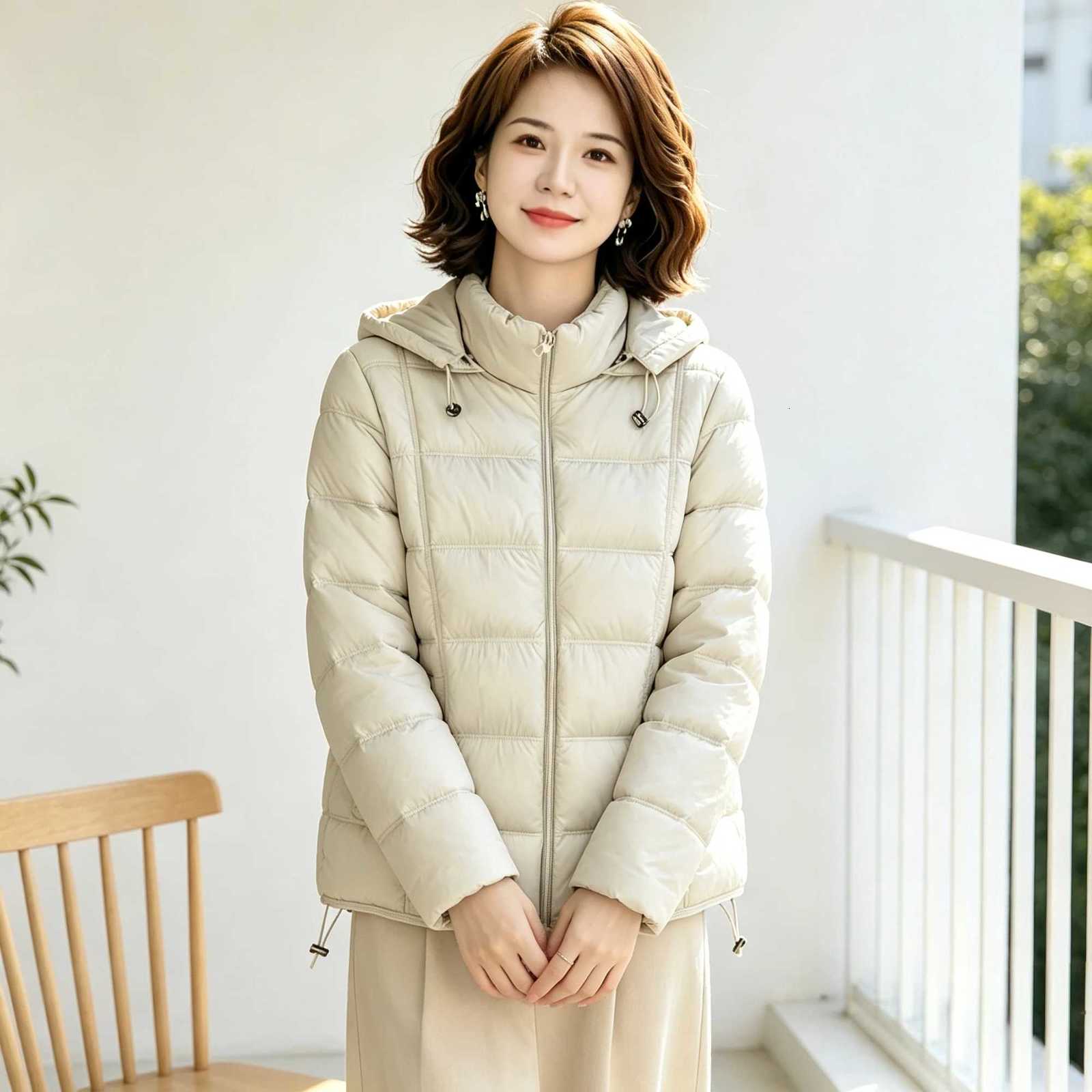 Women's Down Parkas Women Hooded Parkas Warm Cotton Jacket Lightweight Puffer Jacket Windproof Windbreaker Outerwear Winter ClothesT261017