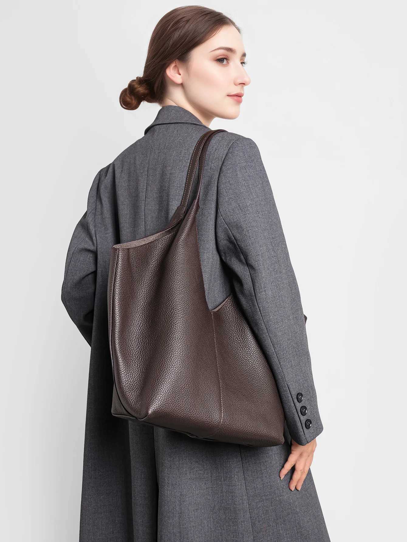 Designer Wen Totes High-quality Genuine Leather Handbag Korean Versi Large-capacity Parent-and-child Bag Simple Casual Cmuting Tote Bag J261016