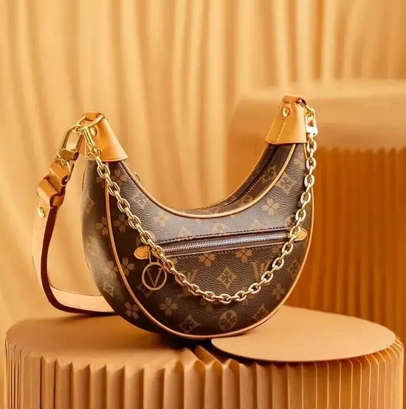 designer bag Loop Croissant bag shoulder hobo Purse M81098 Cosmetic half-moon baguette underarm Handbag crossbody Metal Chain Collection Women bag s