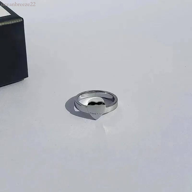 gg rings Luxurys ring mens ring gucclyness rings designer Fashion Titanium Steel Engraved Letter Pattern designer ring engagement ring Size 5 10 rin