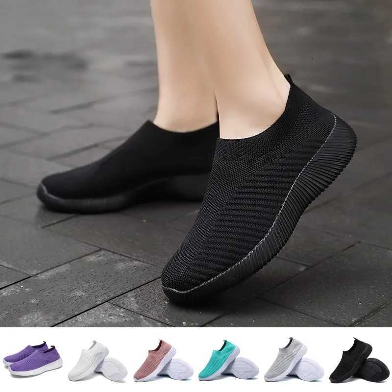 Casual Shoes Women Vulcanized Shoes High Quality Women Sneakers Slip On Flats Shoes Women Loafers Plus Size 43 Walking Flat H261016