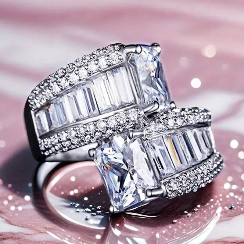 Huitan Amazon Luxury New Hand Jewelry, Light Luxury, High-End Trapezoidal Zircon Ring, Cross-Border Factory Wholesale Ring