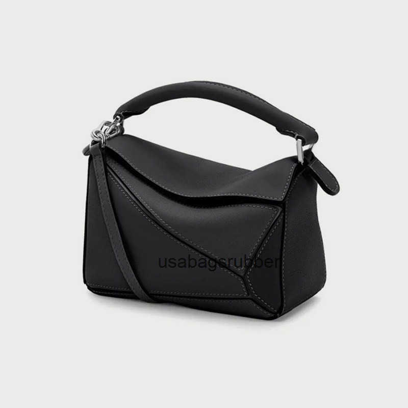 Luxury Designer Style Women's Bag 2026 New Crossbody Bag Summer Versatile Shoulder Handbag Pillow Bag Versatile Geometric Bag Bag