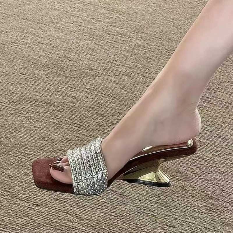 2026 Bling Crystal Wedges Sandals High Heels Open Toe Summer Women Fashion High Heels Cool Slippers Q261015