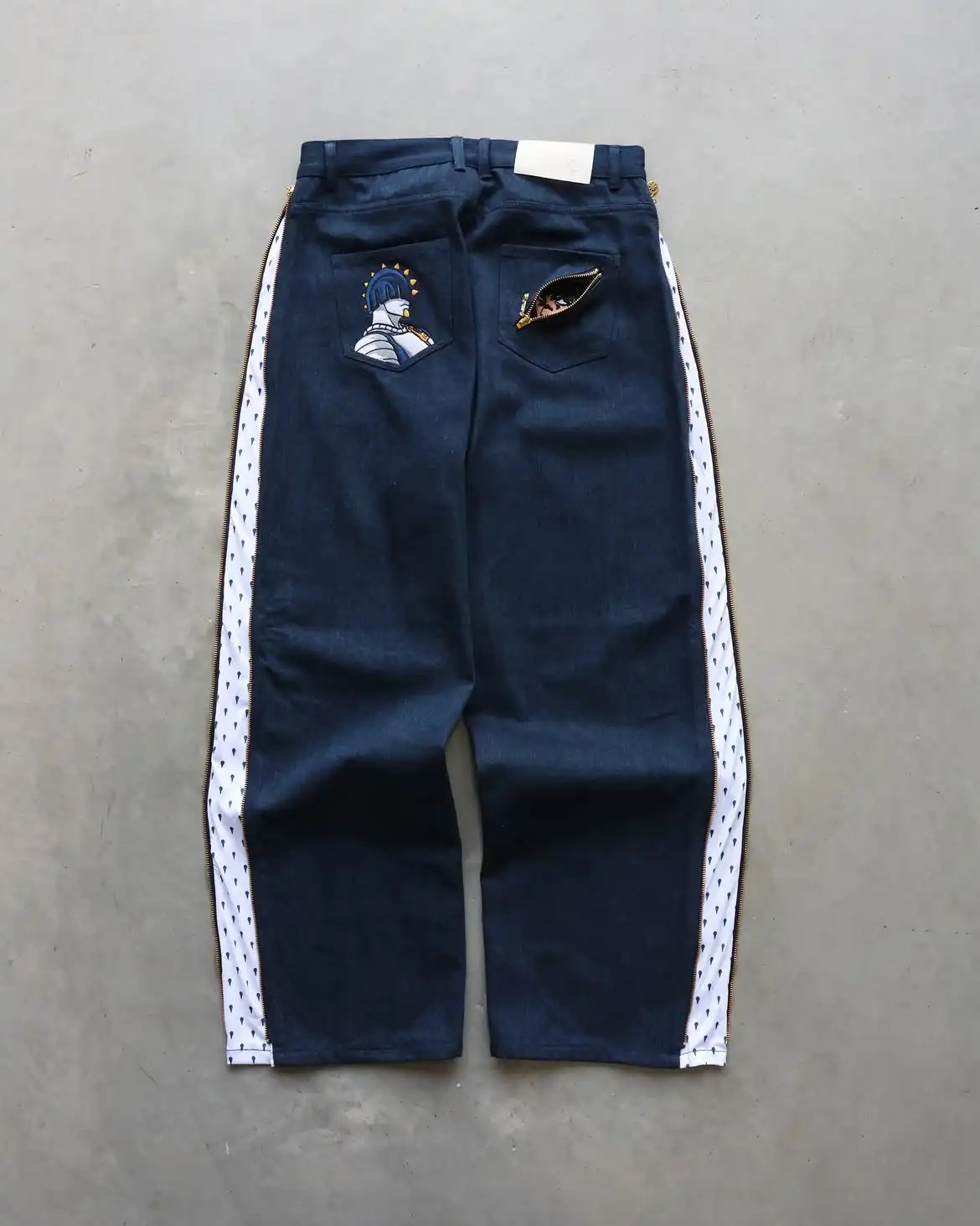 Y2K gothic Hip Hop Baggy Denim Jeans Anime Character Embroidery Side Zipper Patchwork Wide Leg Pants Mens Casual Streetwear 261016