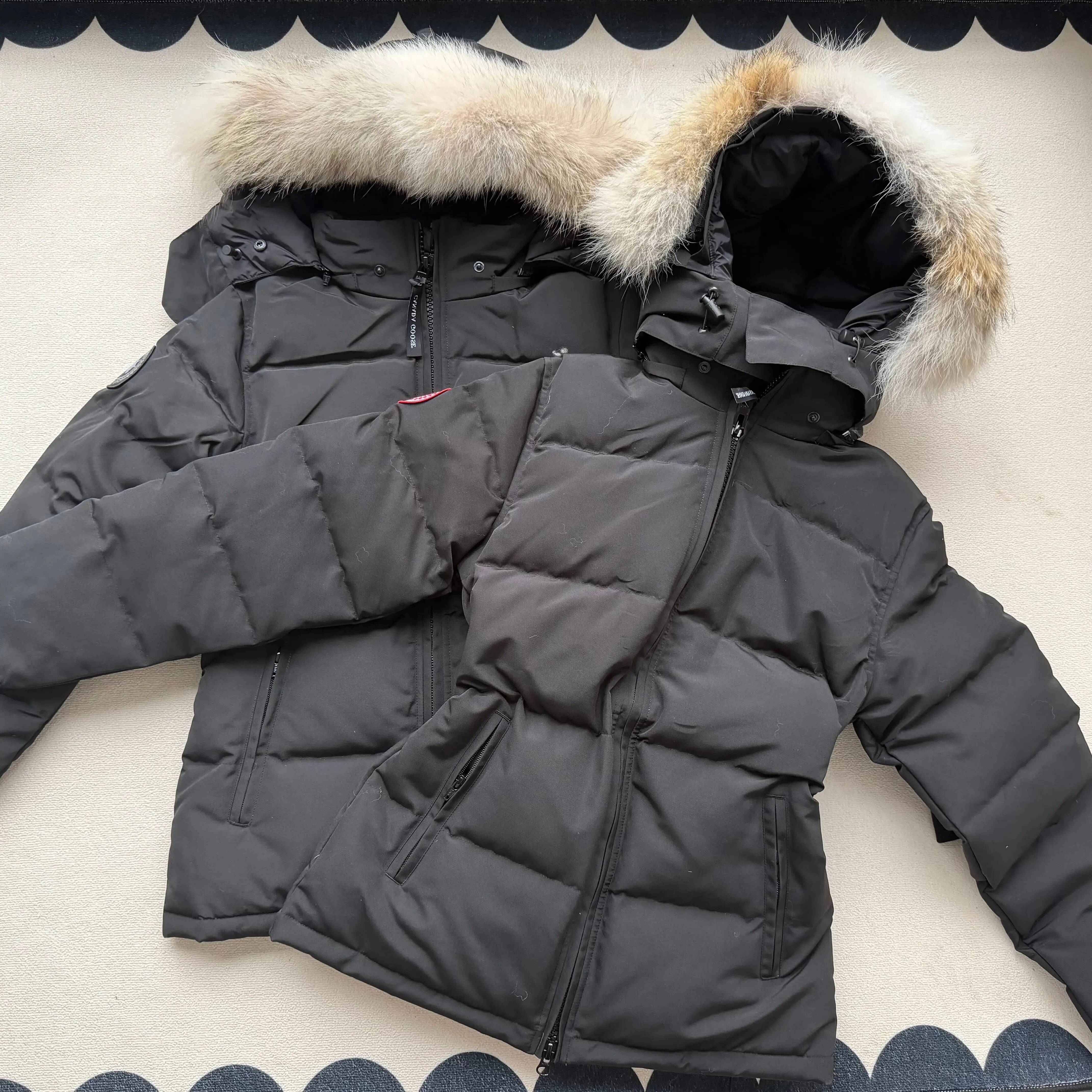 Women Tailored Hip Length Hooded Down Parka Puffer Jacket Thick Warm Coats Clean Line Windproof Urban Winter jackets Christmas Coats with Adjustable