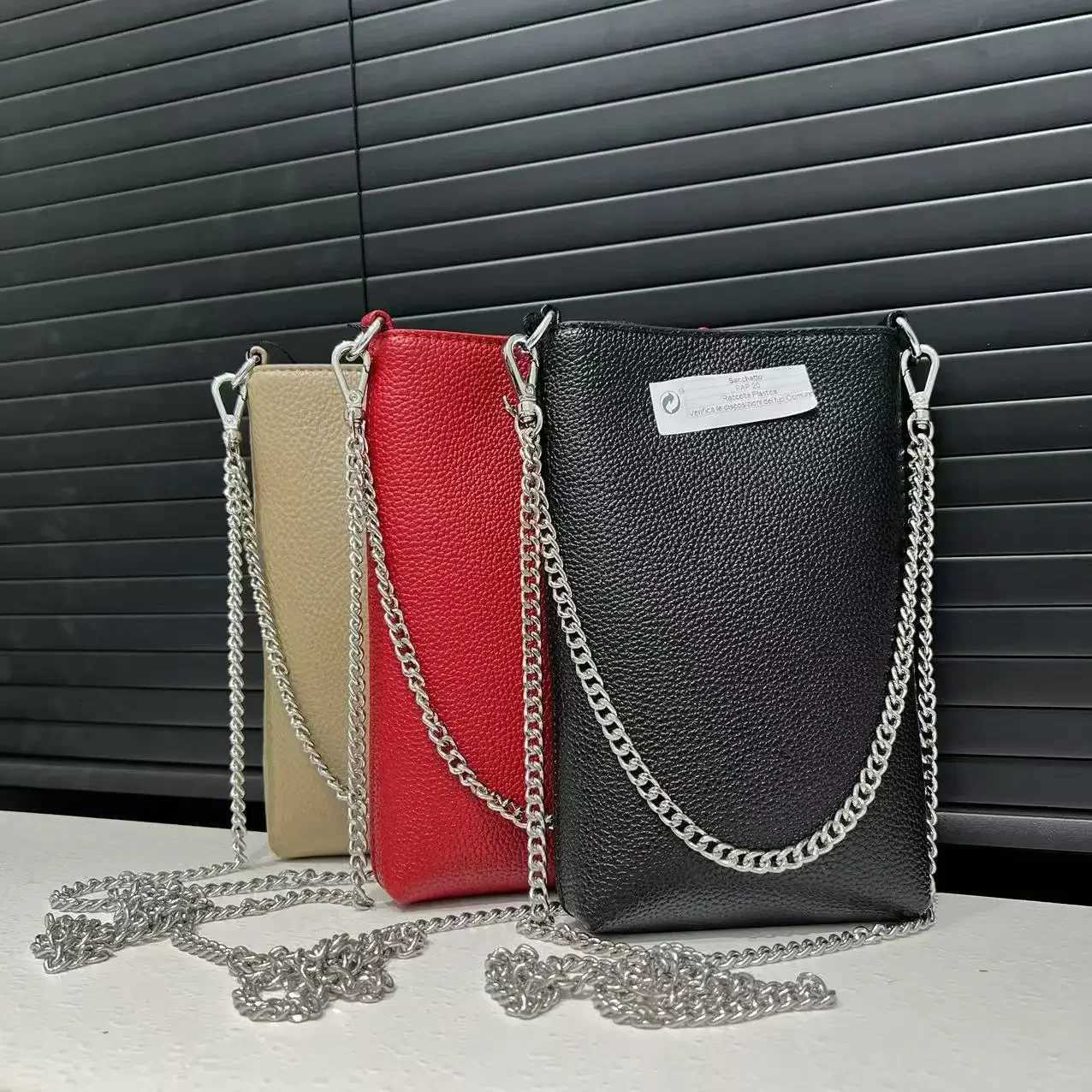 Evening Bags Ladies' fashionable light design shoulder bag straight tube solid color simple lychee pattern diagonal cross bag H261016