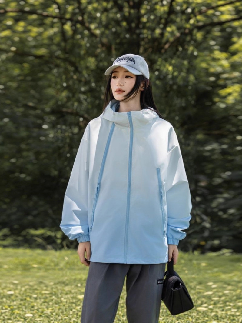 Designer Spring and autumn season gradient color outdoor windproof and warm couple's jacket, 2026 sports and casual jacket