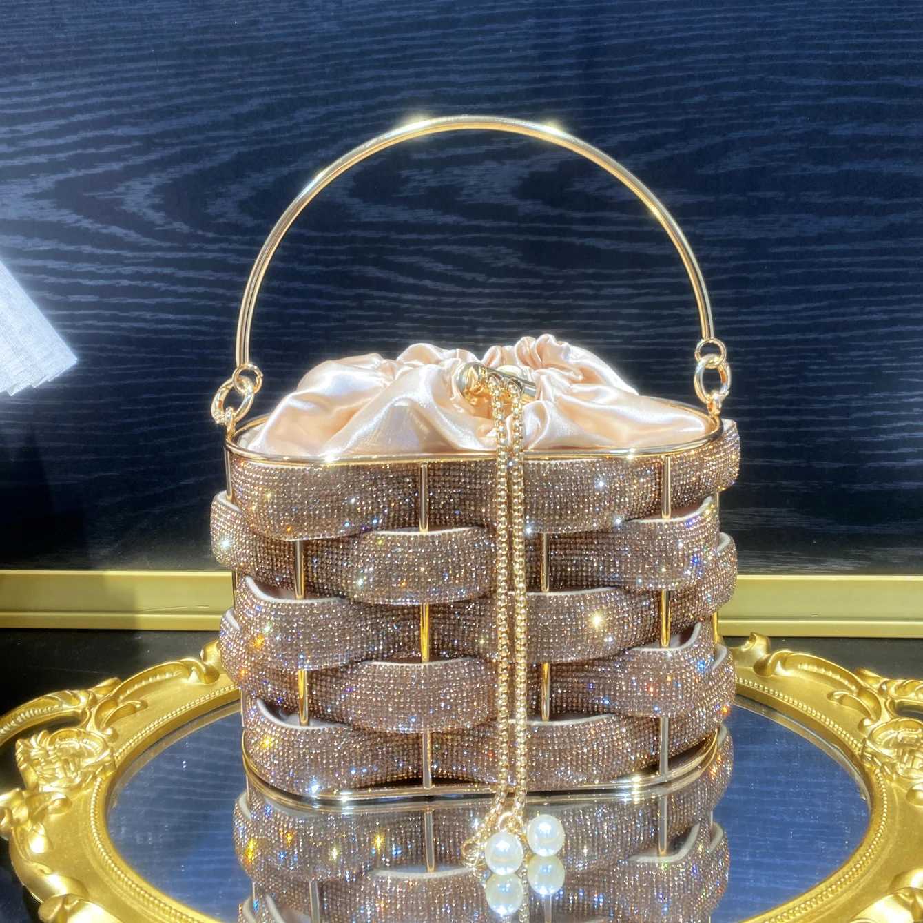 Evening Bags handmade Rhinestones Evening clutch Bag Purses and handbag Designer shoulder bag Shiny Crystal Clutch purse bucket bag H261016