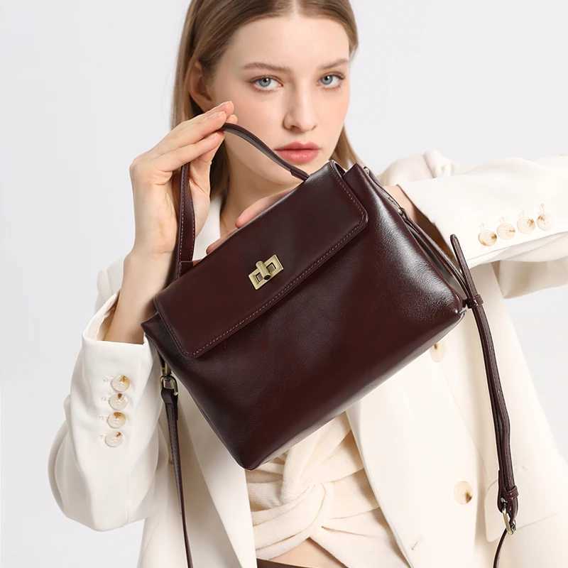 Evening Bags Totes Women's Genuine Leather Satchel Bag Vintage TopHandle Handbag Cowhide Shoulder Crossbody Satchels Office Commuter Ladies Pur