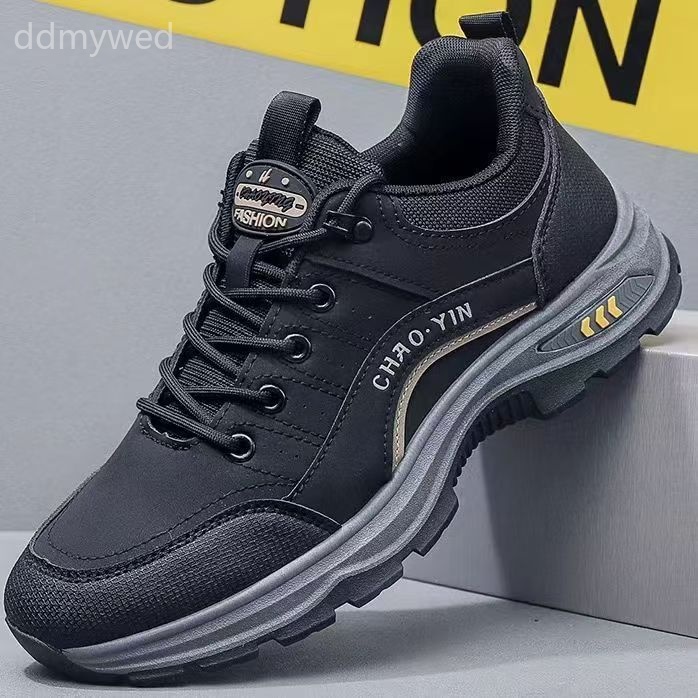 Men's Casual Outdoor Sneakers Lightweight Soft Sole Low Top Running Shoes Comfortable Fashionable
