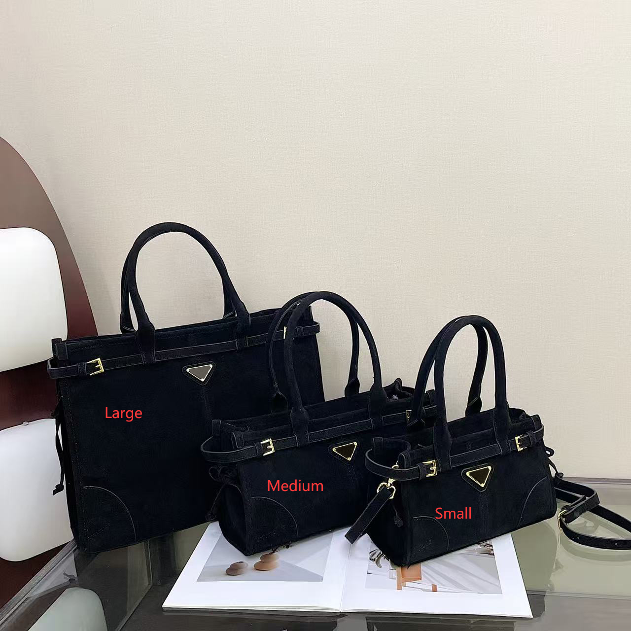 Purse Shoulder Crossbody Designer 2025 Ladies Flap Fashion Handbag Square Leather Black Chain Mini High Quality Armpit Bag