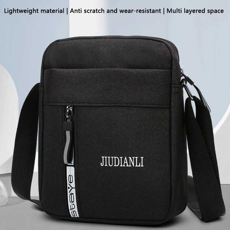 Designer Vintage Waterproof Shoder Bag Totes Men Fi Crossbody Bags Large Capacity Simple Travel Student Cputer Bag Mini Purse Handbag J261016