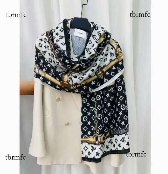 Comes with paper gift bag high grade ashionable women's scarf fashion spring and summer printed scarves Warp 190/80cm