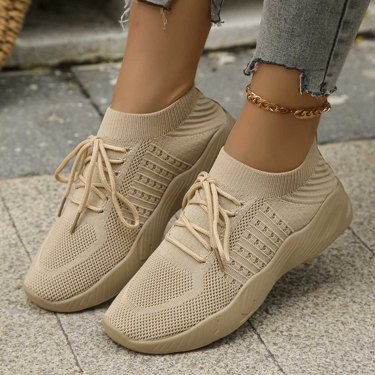 Casual Shoes Women's Comfortable Breathable Knitted Sneakers Plus Size Low Cut Flat Casual Sports Shoes for Women 2024 Spring New Arrivals H261
