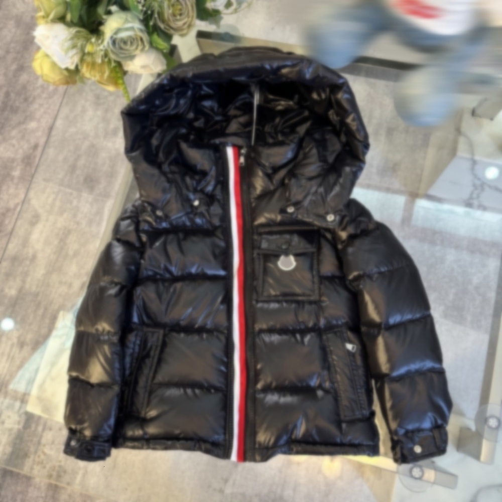 M2 2026 New Luxury Kid Hood Baby Coat Hoodies cologne With Chest Pocket And Logo Kids Clothes Girl Boy Down Winter Jacket Red Cologne Woven Tape per